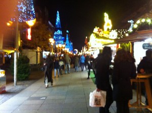 Weihnachtsmarkt in der Duisburger Königstraße