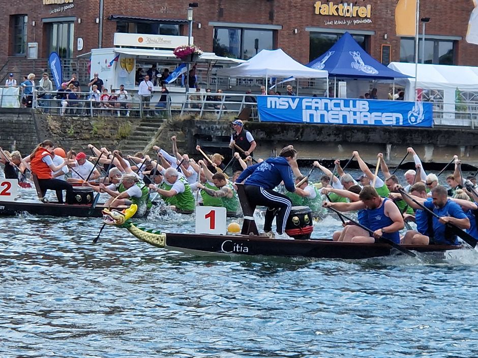Duisburg Innenhafenfest Drachenboot-Regatte